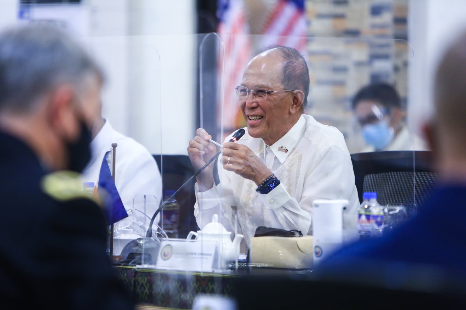 Defense chief Lorenzana remains in favor of the Bangsamoro transition extension